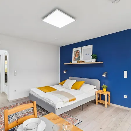 Moderne, Zentrale Und Gemuetliche 아파트