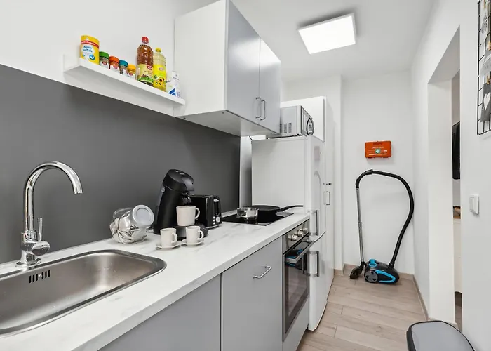 Moderne, Zentrale Und Gemuetliche *